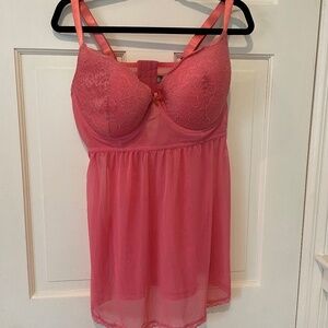 Daisy Fuentes Peach Night Gown
